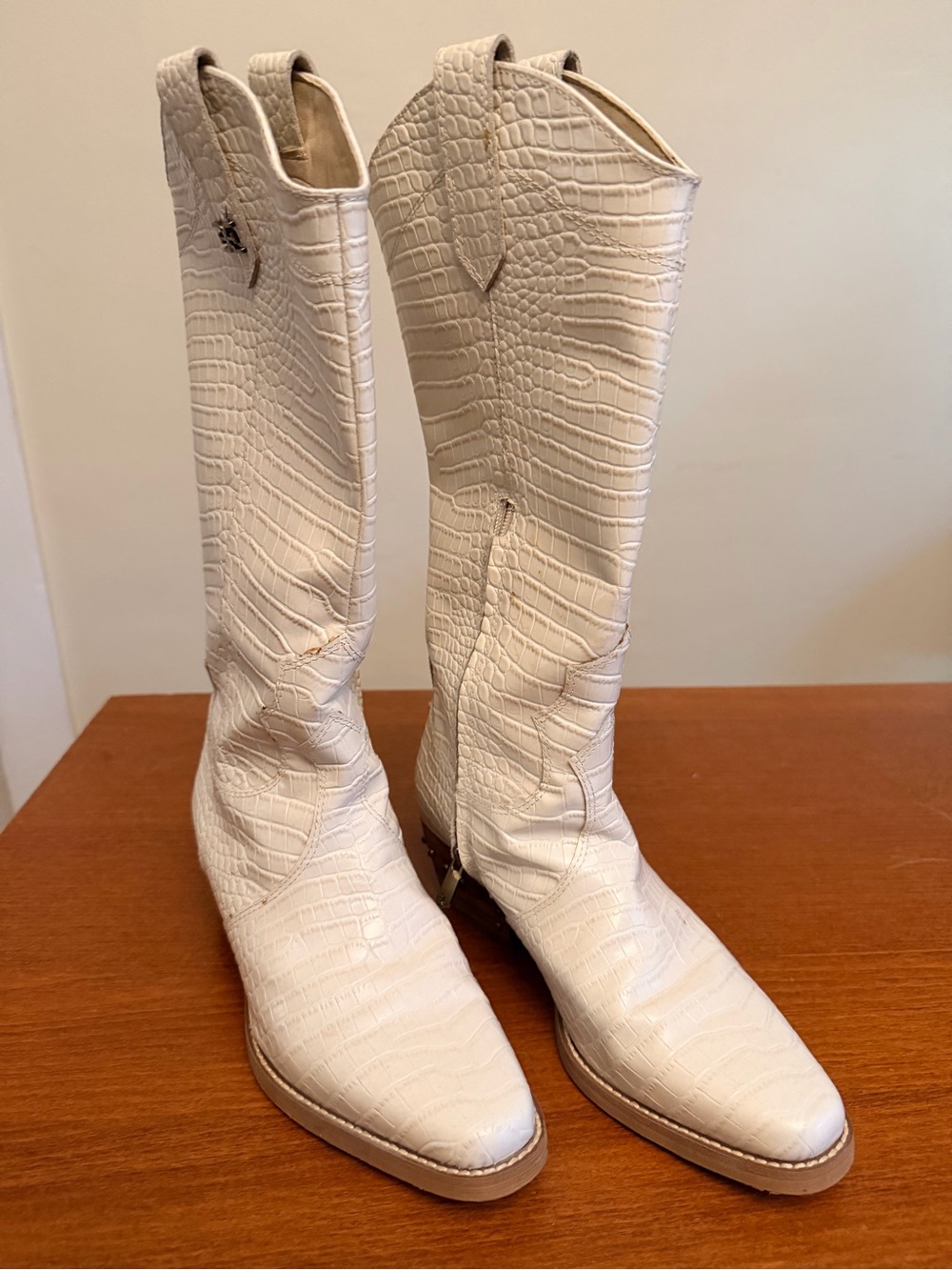 Sam Edelman Ivory Croc Embossed Leather Tall Western Boots Size 7